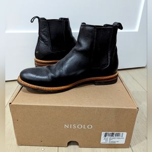 Nisolo Men's All-Weather Chelsea Boot, size 9.5, Black
